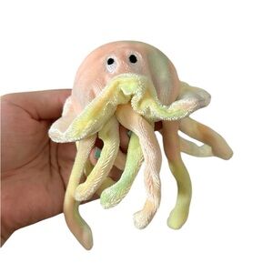 Ty 1999 Rainbow Teeny Beanie Baby Jellyfish Vintage